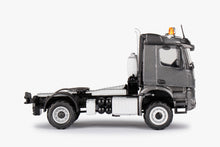 Lade das Bild in den Galerie-Viewer, Mercedes-Benz Arocs Classic Space Agrar Zugmaschine - Conrad 1:50