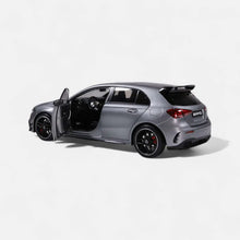 Lade das Bild in den Galerie-Viewer, Mercedes-AMG A 45 S 4MATIC+ Mountaingrau - NZG 1:18