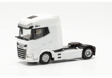 Lade das Bild in den Galerie-Viewer, DAF XG+ Zugmaschine, weiß - Herpa 1:87