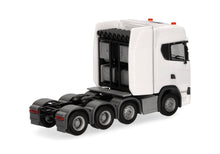 Lade das Bild in den Galerie-Viewer, Scania CS20 Hochdach Schwerlastzugmaschine 4achs (8x4), weiß - Herpa 1:87