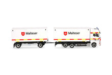 Lade das Bild in den Galerie-Viewer, MAN TGX GX Wechselkoffer-Hängerzug "Malteser/Bad Reichenhall" - Herpa 1:87