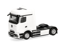 Lade das Bild in den Galerie-Viewer, Mercedes-Benz eActros 600 ProCabin Bigspace Zugmaschine 2achs,weiß - Herpa 1:87