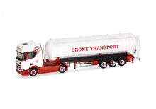 Lade das Bild in den Galerie-Viewer, Scania CR 20 HD Saugsilo-Sattelzug "Crone Handel und Transport" - Herpa 1:87
