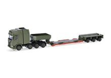 Lade das Bild in den Galerie-Viewer, Scania CR 20 HD Tieflade-Sattelzug "Dänische Armee" (DK) - Herpa 1:87