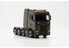 Lade das Bild in den Galerie-Viewer, Scania CS 20 ND Schwerlastzugmaschine „Bundeswehr“ - Herpa 1:87