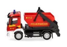 Lade das Bild in den Galerie-Viewer, Mercedes-Benz Actros S Absetzkipper AK12 "Feuerwehr" - Herpa 1:87