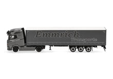 Lade das Bild in den Galerie-Viewer, DAF XG+ Gardinenplanen-Sattelzug "Emmrich Transporte" - Herpa 1:87