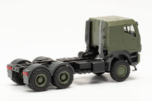 Lade das Bild in den Galerie-Viewer, Iveco Trakker geschützt 6×6 Sattelzugmaschine „Bundeswehr" - Herpa 1:87