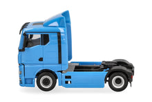 Lade das Bild in den Galerie-Viewer, MAN TGX GN Zugmaschine 2achs, hellblau - Herpa 1:87