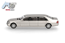 Lade das Bild in den Galerie-Viewer, MicroCity: Mercedes-Benz S600 Pullman, champagnergold - Herpa 1:87
