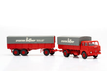 Lade das Bild in den Galerie-Viewer, Henschel HS 14/16 Pritschenhängerzug "Sped. Beißner" - Wiking 1:87