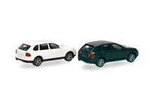 Lade das Bild in den Galerie-Viewer, Herpa MiniKit: Porsche Cayenne Turbo, british racing green/sandweiß (2 Stück) - Herpa 1:87