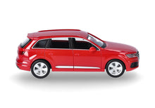 Lade das Bild in den Galerie-Viewer, Audi Q7, rot - Herpa 1:87