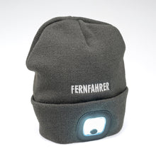 Lade das Bild in den Galerie-Viewer, FERNFAHRER Strickmütze Beanie grau mit LED- Leuchte