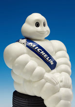 Lade das Bild in den Galerie-Viewer, Michelin Männchen "klein" 19 cm