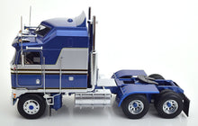 Lade das Bild in den Galerie-Viewer, Kenworth K100 Aerodyne 6x4 1976 blaumetallic/silber - Road Kings 1:18