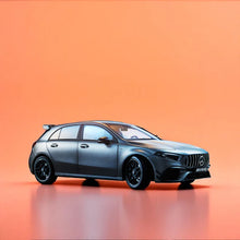 Lade das Bild in den Galerie-Viewer, Mercedes-AMG A 45 S 4MATIC+ Mountaingrau - NZG 1:18
