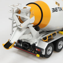 Lade das Bild in den Galerie-Viewer, Mercedes-Benz Arocs 8x4 "Betamix" - NZG 1:50
