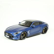 Lade das Bild in den Galerie-Viewer, Mercedes-AMG GT63 V8 spektralblau - NZG 1:18
