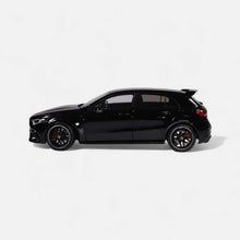 Lade das Bild in den Galerie-Viewer, Mercedes-AMG A 45 S 4MATIC+ kosmosschwarz - NZG 1:18
