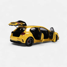 Lade das Bild in den Galerie-Viewer, Mercedes-AMG A 45 S 4MATIC+ Sonnengelb - NZG 1:18
