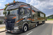Lade das Bild in den Galerie-Viewer, DAF XG+ mit Kühlauflieger, Patrick Heim Transporte - Tekno 1:50
