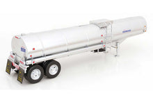 Lade das Bild in den Galerie-Viewer, Fruehauf Heil Trailer "Rubber Duck", silber - Road Kings 1:18

