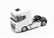 Lade das Bild in den Galerie-Viewer, DAF XG+ Zugmaschine, weiß - Herpa 1:87
