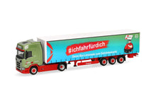 Lade das Bild in den Galerie-Viewer, Scania CR 20 HD Gardinenplanen-Sattelzug "Wandt/BGL" - Herpa 1:87
