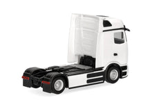 Lade das Bild in den Galerie-Viewer, Mercedes-Benz eActros 600 ProCabin Bigspace Zugmaschine 2achs,weiß - Herpa 1:87
