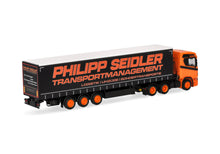 Lade das Bild in den Galerie-Viewer, Scania CR 20 ND Gardinenplanen-Sattelzug "Philipp Seidler" - Herpa 1:87
