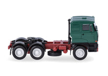 Lade das Bild in den Galerie-Viewer, RABA Zugmaschine 3achs (6x4), moosgrün - Herpa 1:87
