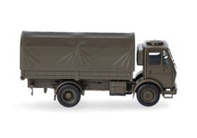 Lade das Bild in den Galerie-Viewer, Mercedes-Benz NG LKW 5t Pritschen-LKW mit Rundplane 2achs "Bundeswehr" - Herpa 1:87
