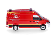 Lade das Bild in den Galerie-Viewer, Volkswagen (VW) Crafter Kasten Hochdach "Freiwillige Feuerwehr Laatzen" (Niedersachsen/Laatzen) - Herpa 1:87
