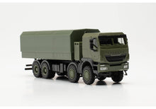 Lade das Bild in den Galerie-Viewer, Iveco Trakker 8x8 geschützt Pritschen-LKW, undekoriert - Herpa 1:87
