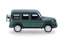 Lade das Bild in den Galerie-Viewer, Mercedes-Benz G-Klasse (W465), smaragdgrün metallic - Herpa 1:87
