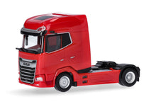 Lade das Bild in den Galerie-Viewer, DAF XG+ facelift Zugmaschine 2achs, rot - Herpa 1:87
