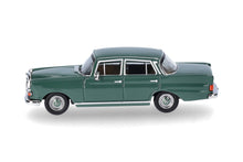 Lade das Bild in den Galerie-Viewer, Mercedes-Benz 200 Heckflosse, moosgrün - Herpa 1:87
