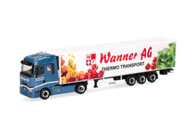Lade das Bild in den Galerie-Viewer, Renault T facelift Kühlkoffer-Sattelzug "Wanner AG" - Herpa 1:87
