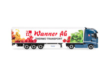 Lade das Bild in den Galerie-Viewer, Renault T facelift Kühlkoffer-Sattelzug "Wanner AG" - Herpa 1:87
