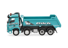 Lade das Bild in den Galerie-Viewer, Mercedes-Benz Arocs Rundmulden-LKW "Gilch Erdbau und Transport" - Herpa 1:87
