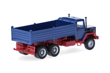 Lade das Bild in den Galerie-Viewer, Herpa Basic: Iveco Hauber Kipp-LKW 3achs - Herpa 1:87
