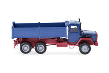 Lade das Bild in den Galerie-Viewer, Herpa Basic: Iveco Hauber Kipp-LKW 3achs - Herpa 1:87

