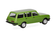 Lade das Bild in den Galerie-Viewer, Wartburg 353 '84 Tourist, grün - Herpa 1:87
