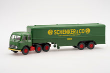 Lade das Bild in den Galerie-Viewer, Mercedes-Benz LPS 333 Koffersattelzug „Schenker“ – Wiking 1:87
