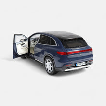 Lade das Bild in den Galerie-Viewer, Mercedes-Maybach EQS SUV soldalithblue
