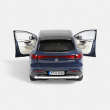 Lade das Bild in den Galerie-Viewer, Mercedes-Maybach EQS SUV soldalithblue
