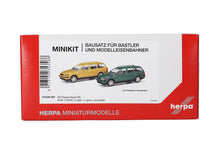 Lade das Bild in den Galerie-Viewer, Herpa MiniKit: VW Passat Variant B5 (2 Stück) - Herpa 1:87
