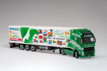 Lade das Bild in den Galerie-Viewer, Volvo FH04 Globetrotter mit Kühlauflieger Gesuko - Spendentruck Rüssel Truck Show - Tekno 1:50
