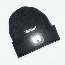 Lade das Bild in den Galerie-Viewer, FERNFAHRER Strickmütze Beanie schwarz mit LED- Leuchte
